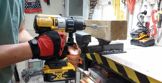 DeWalt DCD996P2-QW Şarjlı Matkap