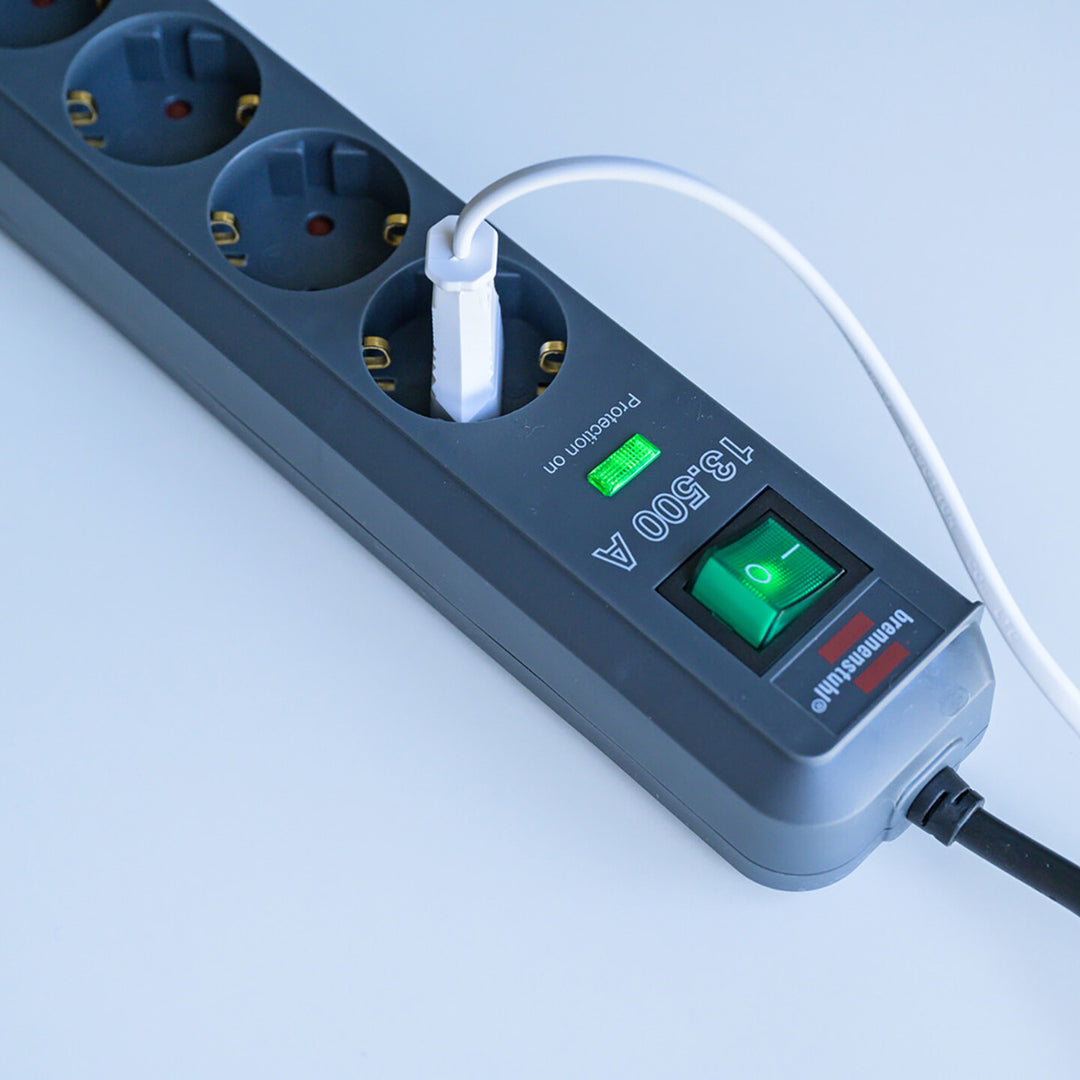 Brennenstuhl Eco Line 6`lı 13.500A Akım Korumalı Anahtarlı Priz 4