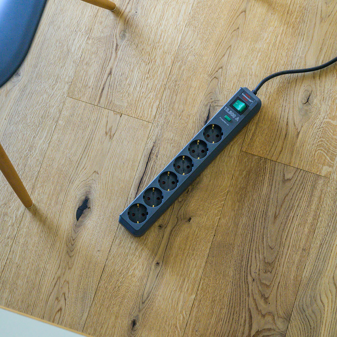 Brennenstuhl Eco Line 6`lı 13.500A Akım Korumalı Anahtarlı Priz 5