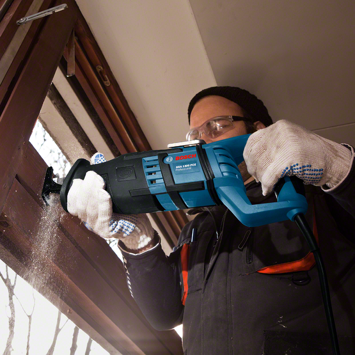 Bosch Profesyonel GSA-1300 PCE Tilki Kuyruğu 2