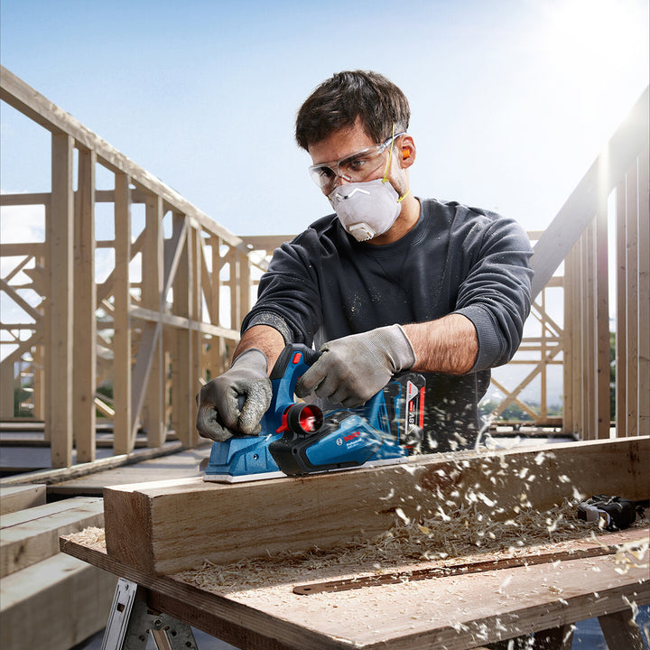 Bosch Gho 185-LI Planya 4