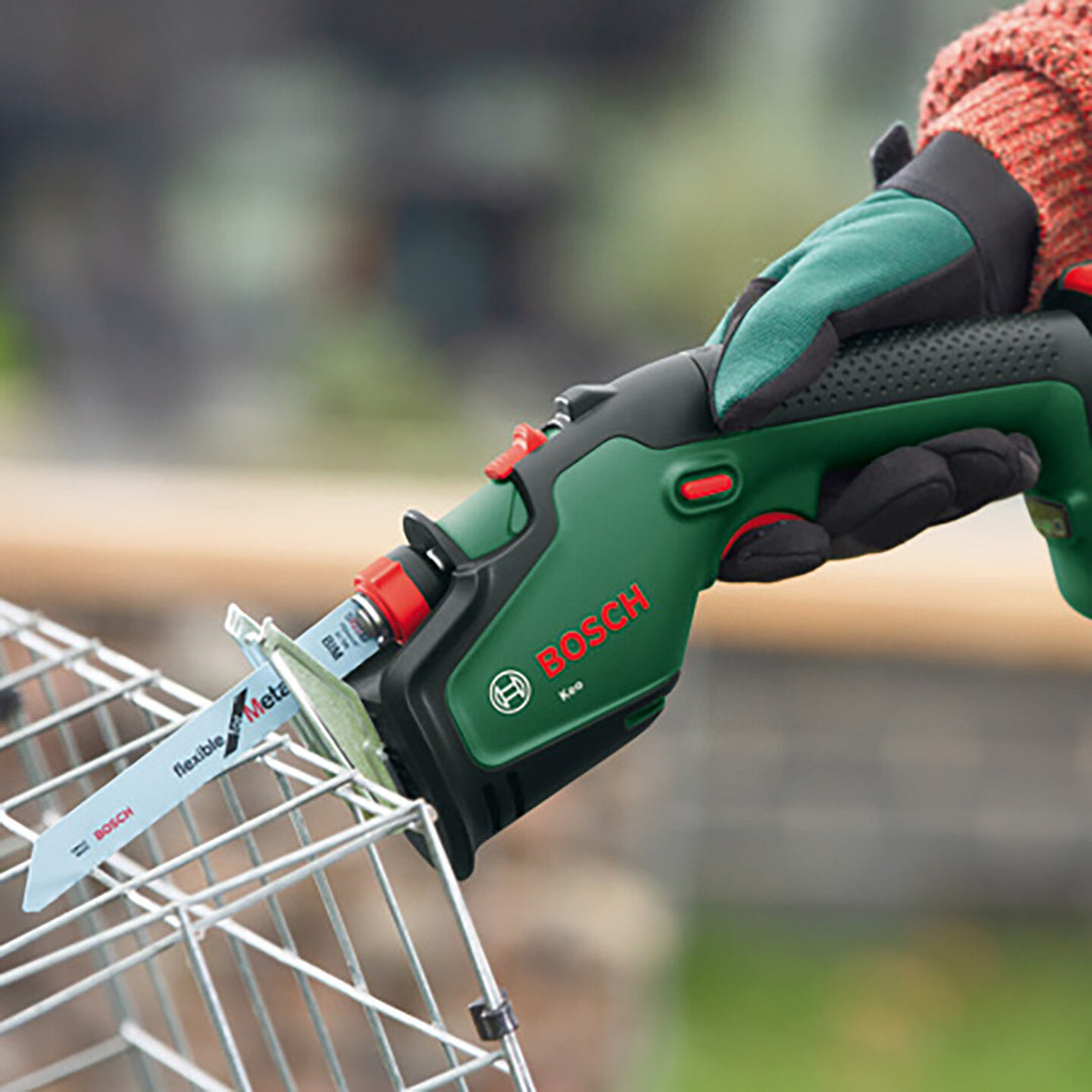 Bosch Keo 18 Li-ion Solo Akülü Ağaç Kesme Makinesi 4