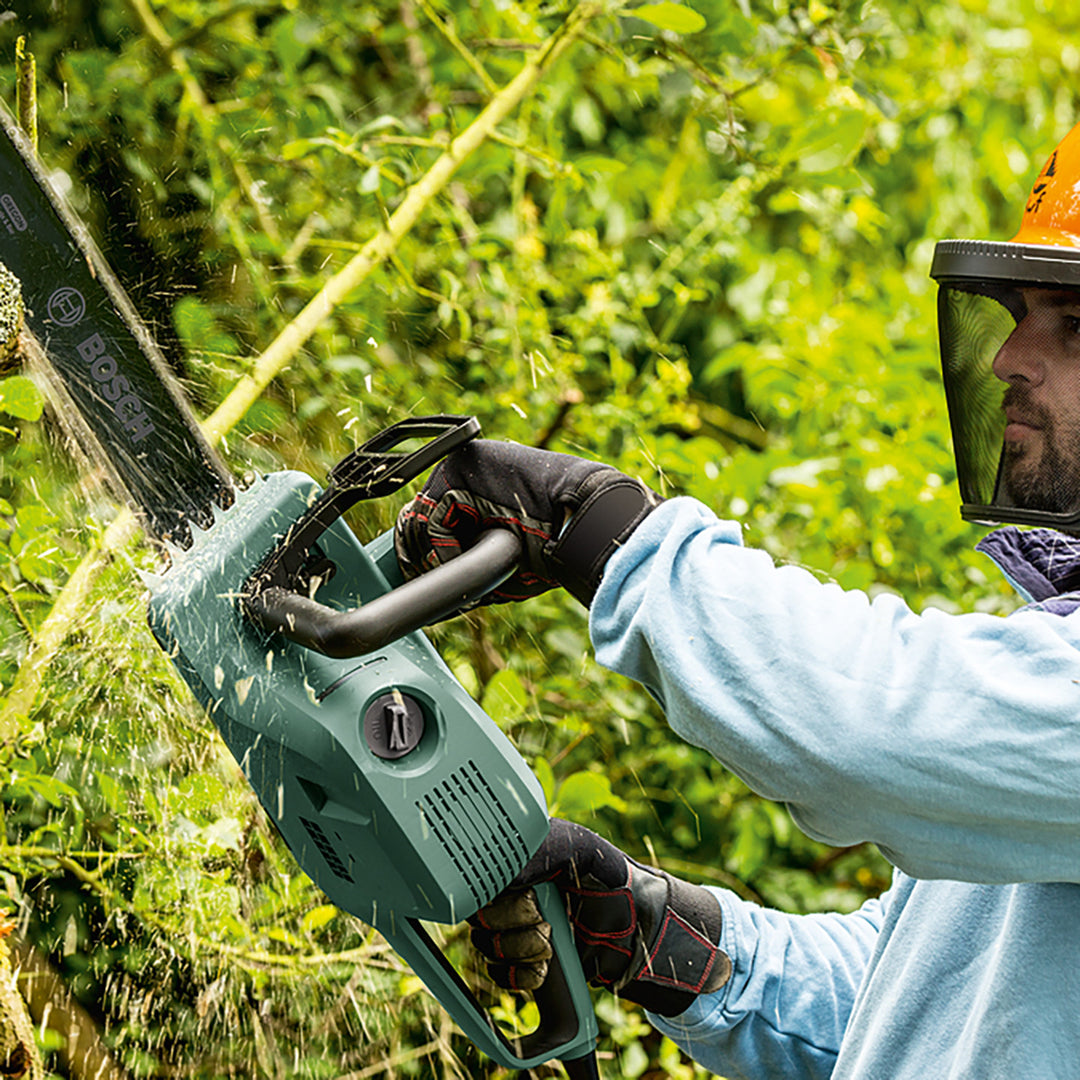 UniversalChain 40 1800 W Elektrikli Ağaç Kesme Makinesi 4