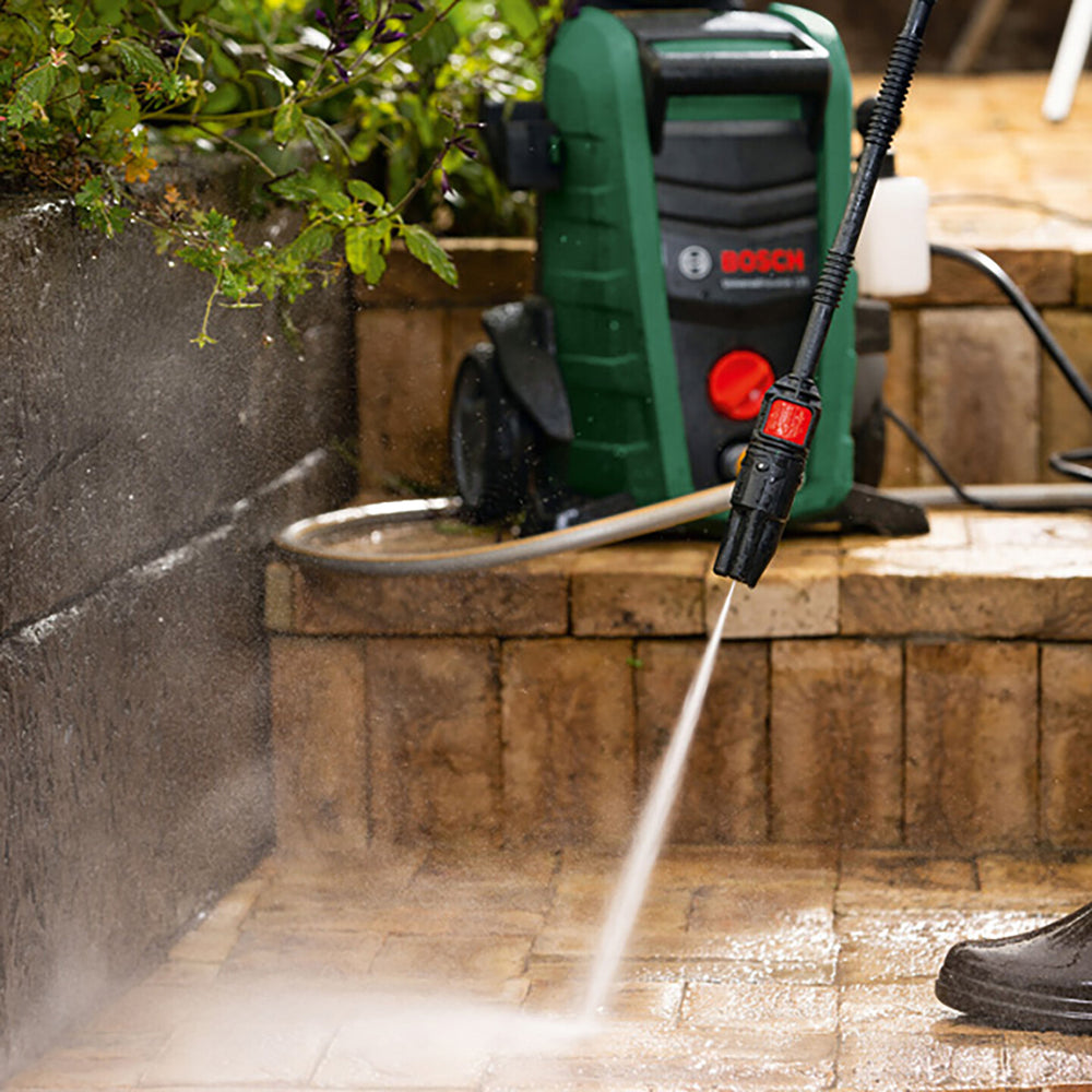 Bosch Universal Aquatak 130 bar Yüksek Basınçlı Yıkama Makinesi 2