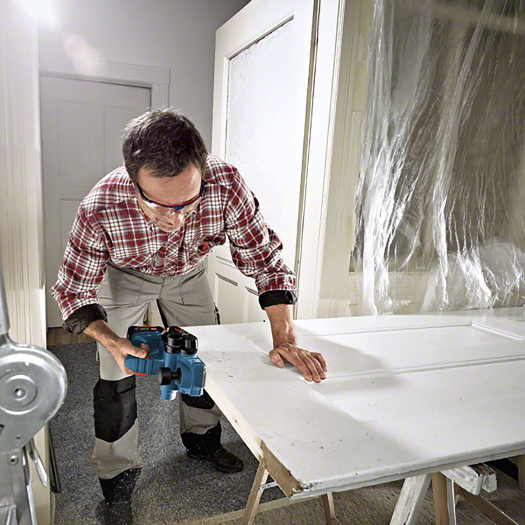 Bosch Profesyonel GHO 18V-LI Planya Makinesi 2