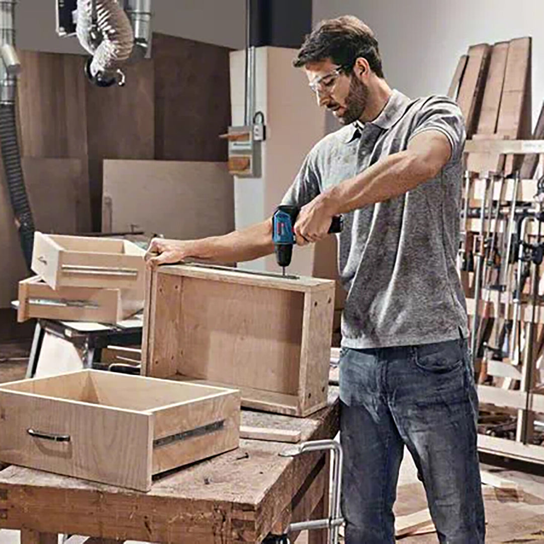 Bosch Profesyonel GSB 12V-30 2 Ah Çift Akülü Li-ion Darbeli Akülü Vidalama 4