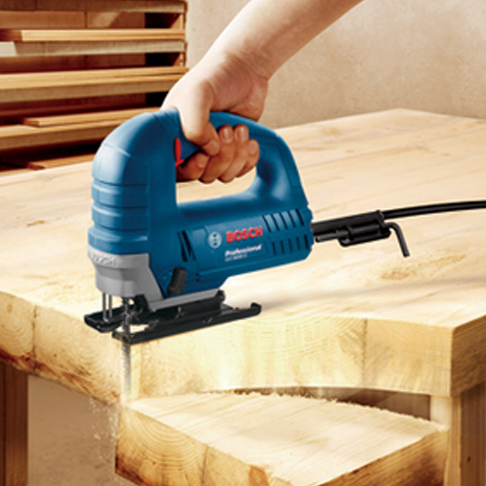 Bosch Profesyonel GST-8000E 710W Dekupaj Testere 2