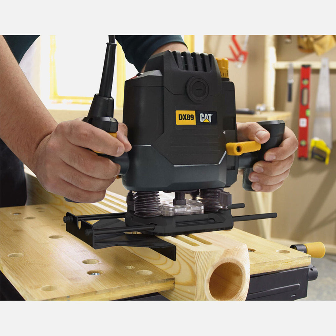 CAT DX89 2100Watt 12mm Profesyonel El Frezesi 3