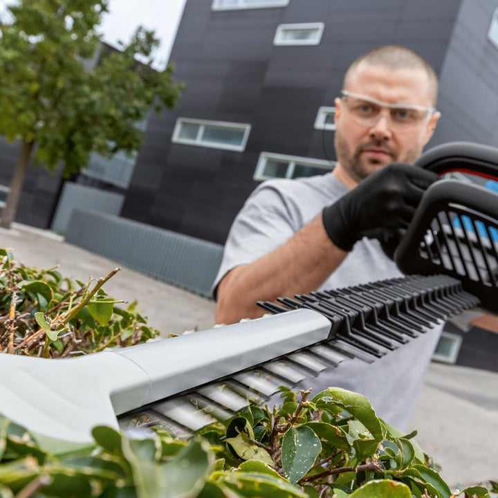 Bosch GHE 18V-60 Profesyonel Çit Kesme Makinesi (Akü ve Şarj Cihazı Dahil Değildir) 3